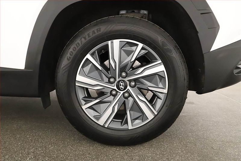 Hyundai Tucson (2022) Smart 1.6 T-GDI - fotka 15 z 15