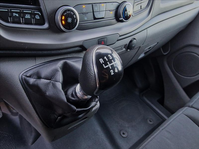 Ford Transit Custom 2.0TDCI Trend ,ČR,1.Majitel - fotka 32 z 46