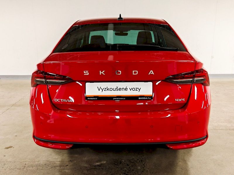 Škoda Octavia (2025) 2.0 TSI 150 kW DSG 4x4 Exclusi - fotka 29 z 32