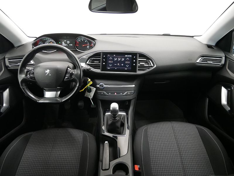 Peugeot 308 - fotka 5 z 30