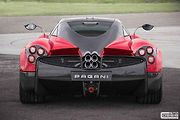 Pagani Huayra.