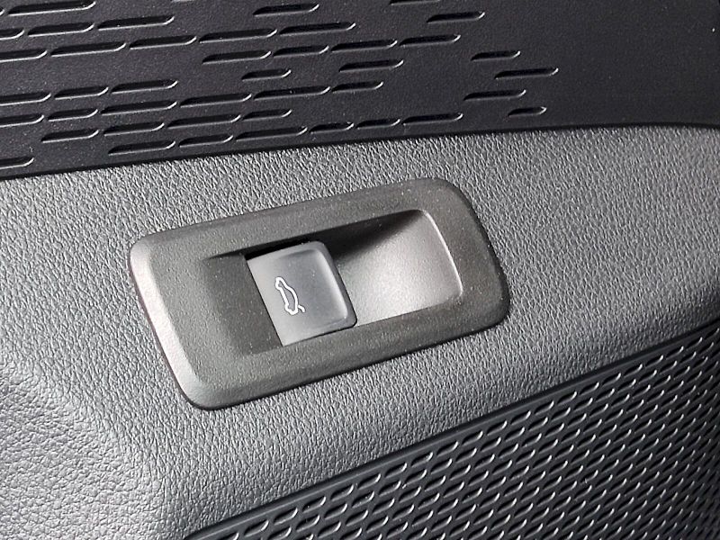 Škoda Octavia (2025) Combi Top Selection 1,5 Tsi 11 - fotka 28 z 40