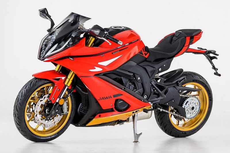 Jawa (2026) JD 750 RACING - fotka 9 z 24