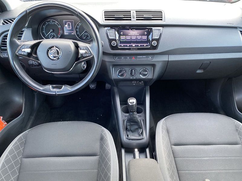 Škoda Fabia (2021) Combi 1.0 TSI Ambition - fotka 5 z 34