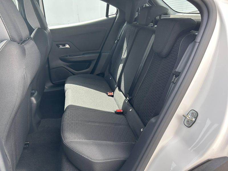 Opel Mokka (2026) Edition eDCT6 1,2 TURBO - fotka 7 z 10