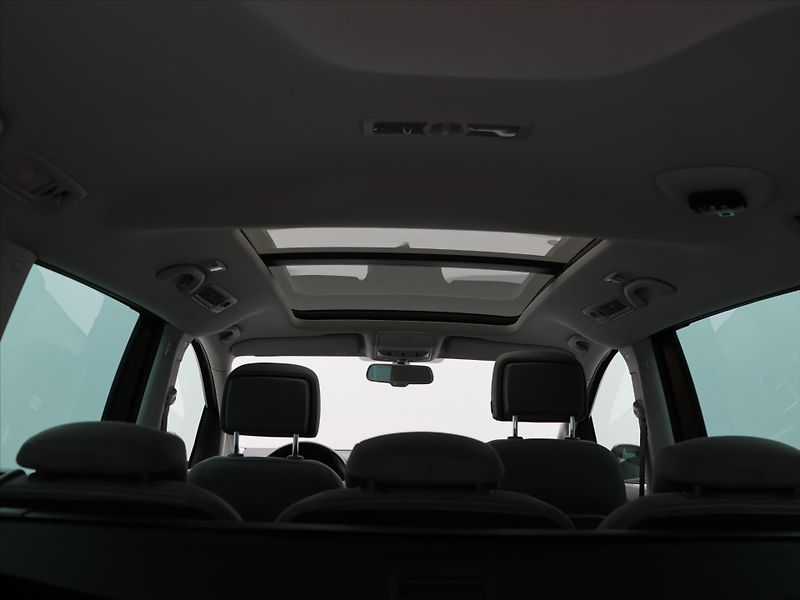 Seat Alhambra 2,0 TDI 103 kW 4DRIVE Panorama - fotka 29 z 38