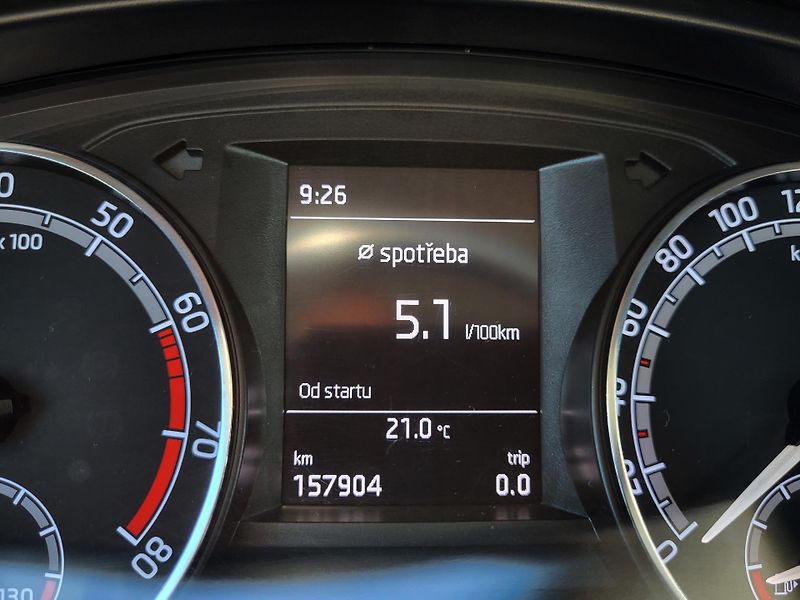 Škoda Rapid 1.0 TSI 81kW AMBITION *ČR - fotka 11 z 43