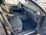 Škoda Octavia 2.0 TDi - náhled 10