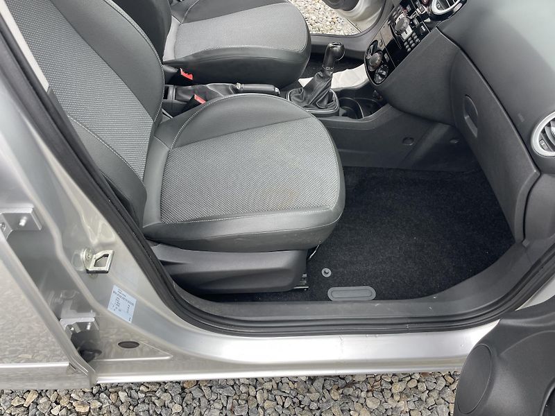 Opel Corsa 1.2i 80PS 141000KM KLIMA STK!! - fotka 145 z 169