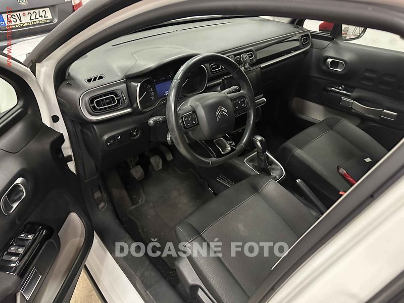 Citroën C3 (2017) 1.2i, 1.maj,ČR, servis.kniha - fotka 3 z 3