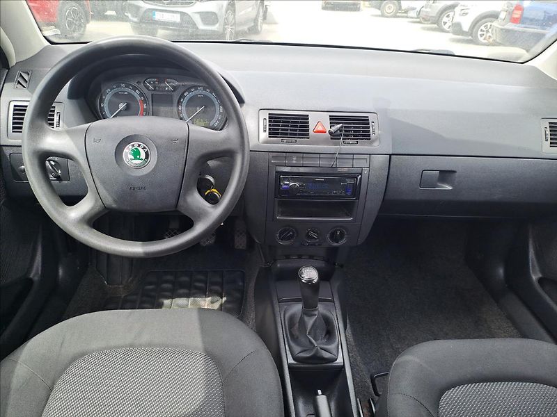 Škoda Fabia 1,9 SDI KLIMA - fotka 9 z 13