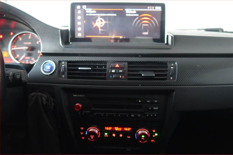 BMW Řada 3 (2010) 320 d, nová STK, CZ doklady - fotka 12 z 19