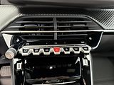Peugeot 2008 (2026) ALLURE Hybrid  1,2 145 e-DCS6 - náhled 21