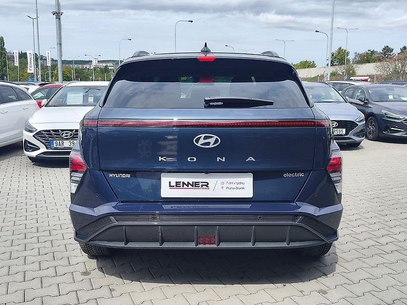 Hyundai Kona EV/65kWh N-Line Premium AT - fotka 6 z 38