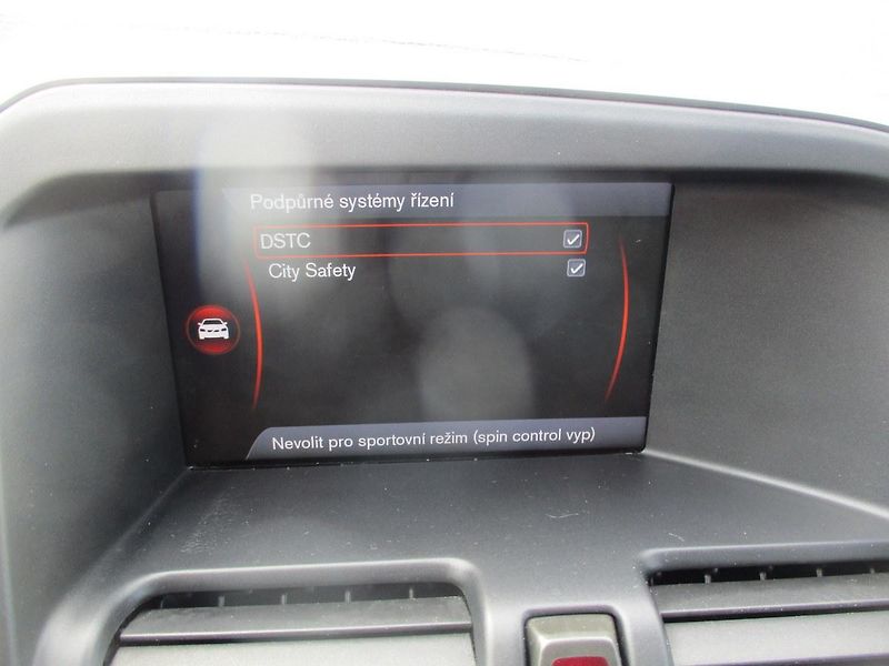 Volvo XC60 2.4 D5*AWD*NAVI*198 tkm*SUMMUM - fotka 22 z 56