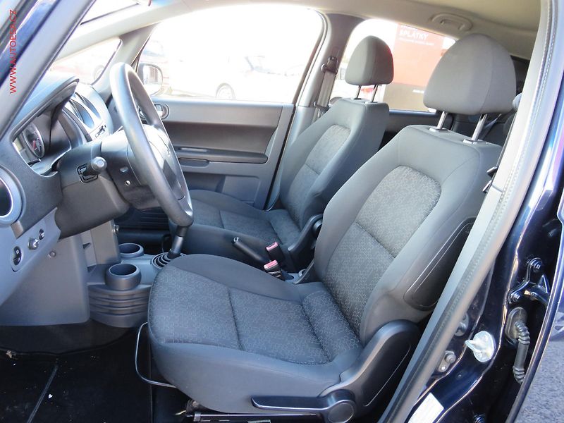 Mitsubishi Colt (2012) 1.3i, STK7/27 - fotka 9 z 18