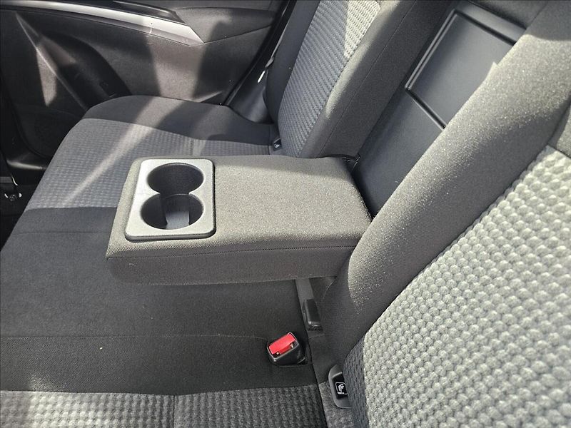 Suzuki SX4 S-Cross 1,4 T BoosterJet AllGrip 4x4 - fotka 26 z 45