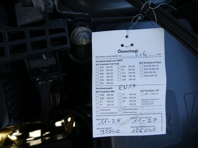 Dacia Duster 1,3 TCe 110kW 1.maj.,serviska, - fotka 42 z 48