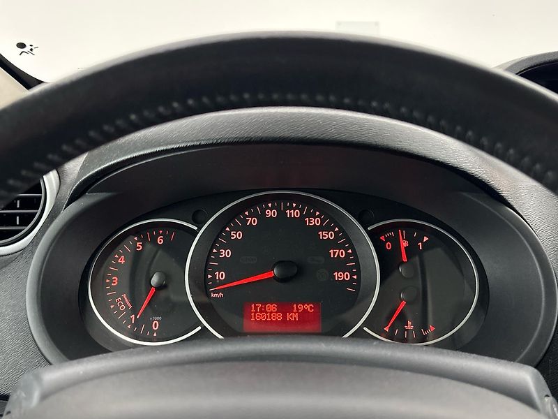 Renault Kangoo MPV - fotka 11 z 25