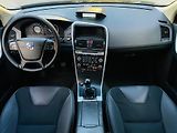Volvo XC60 2.0D 5V MAN 1.MAJITEL SERVISKA - náhled 22