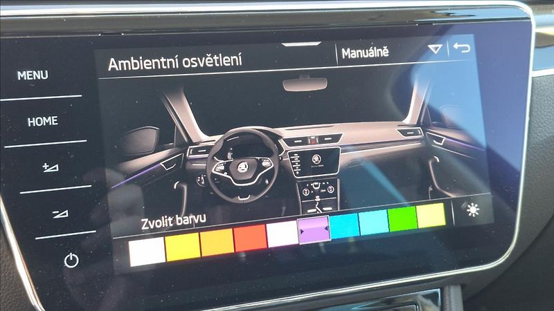 Škoda Superb 1,5 TSi 110 KW L&K - fotka 21 z 37