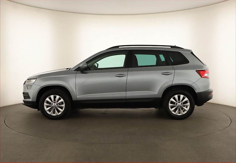 Škoda Karoq (2021) Style 1.5 TSI - fotka 3 z 16