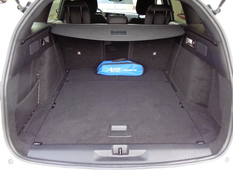 Opel Astra 1,2T SportsTourer,sada Komfort - fotka 23 z 24