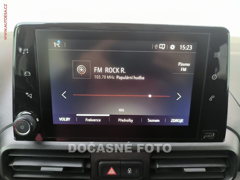 Opel Combo (2019) 1.5CDTi, Life, navi, panor - fotka 11 z 25