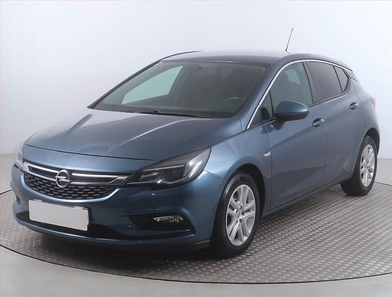 Opel Astra (2016) 1.4 T, Serv.kniha, Tempomat - fotka 2 z 13