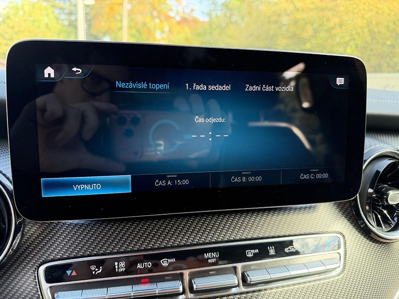 Mercedes-Benz Třídy V (2022) EXCLUSIVE 300d 4M AMG/AIR - fotka 36 z 52