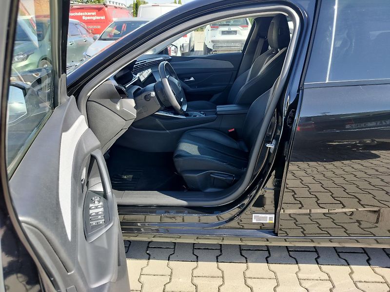 Peugeot 308 SW 130 S&S ALLURE, tažné zař. - fotka 9 z 28