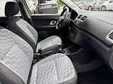 Škoda Fabia (2009) 1.4 16V Digi Klima Tempomat - náhled 15