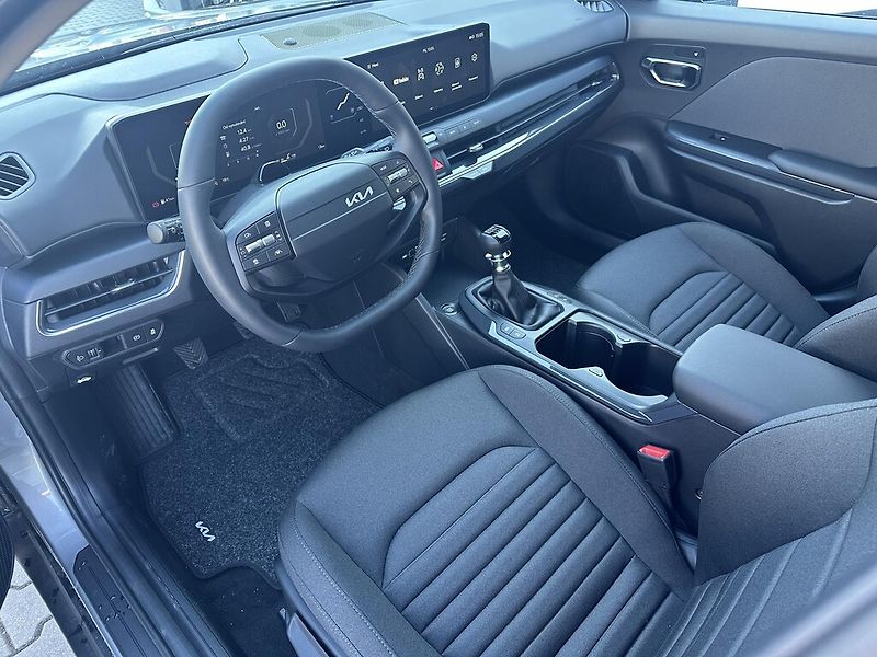 Kia K4 (2026) 1,0 T-GDi 85 kW EXCLUSIVE - fotka 4 z 6