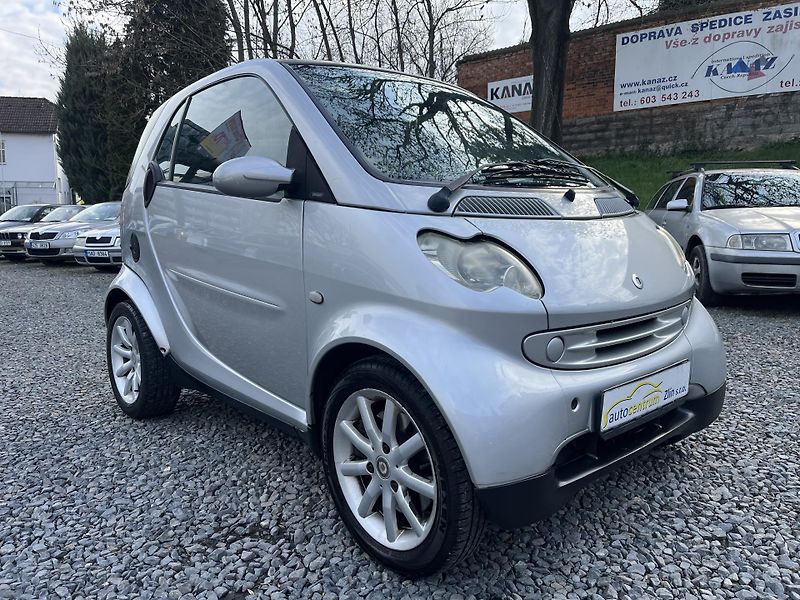 Smart Fortwo (2004) 0,8 CDi 30 Kw AUT. - fotografie inzerátu