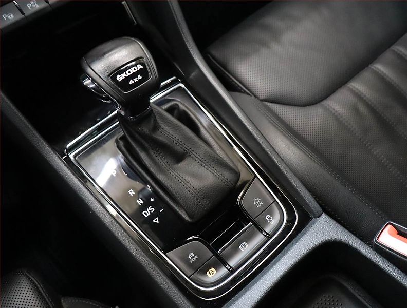 Škoda Kodiaq (2022) 2.0 TDI - fotka 21 z 28