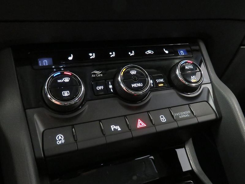 Škoda Karoq - fotka 19 z 25