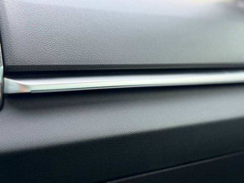 Škoda Karoq Style Plus 1,5 TSI 110kW 7° DS - fotka 30 z 38