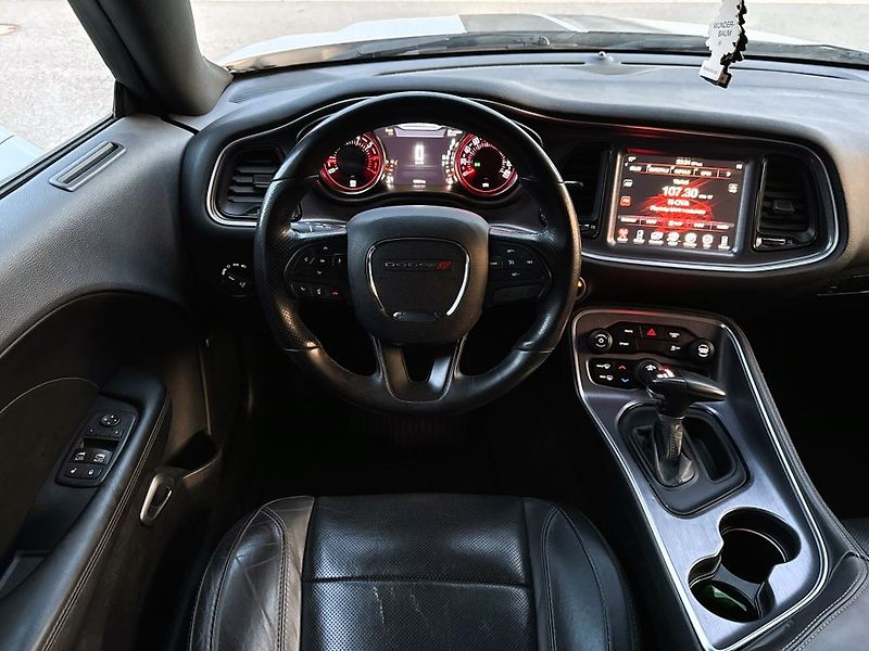 Dodge Challenger (2017) - fotka 28 z 46