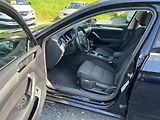 Volkswagen Passat (2017) 2,0TDi 110Kw COMF.PANO.AKCE! - náhled 9