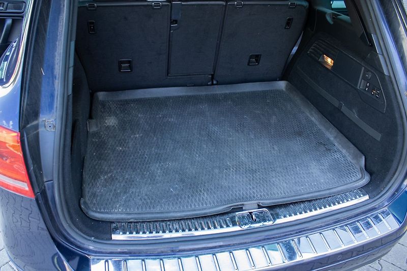 Volkswagen Touareg - fotka 21 z 25