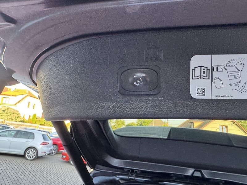 Ford Kuga (2019) 2.0 TDCi ST-Line Xenony AT - fotka 26 z 48
