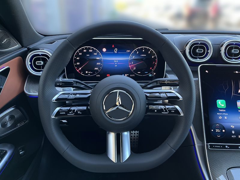 Mercedes-Benz Třídy C 200 AMG Night - fotka 11 z 18