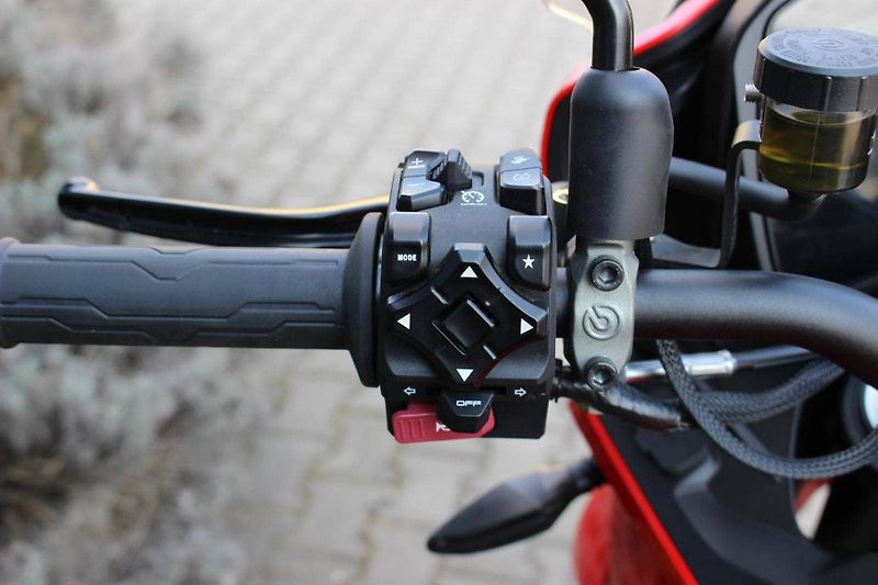 Moto Morini (2026) X- CAPE  1200 NOVINKA  2026 SK - fotka 9 z 13