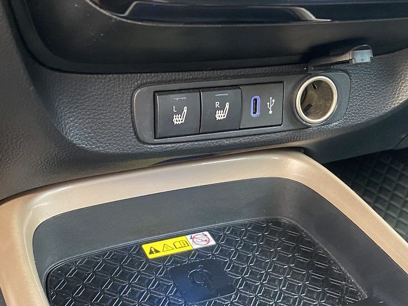 Toyota Aygo 1.0i, ČR, Style Tech, automat - fotka 13 z 17