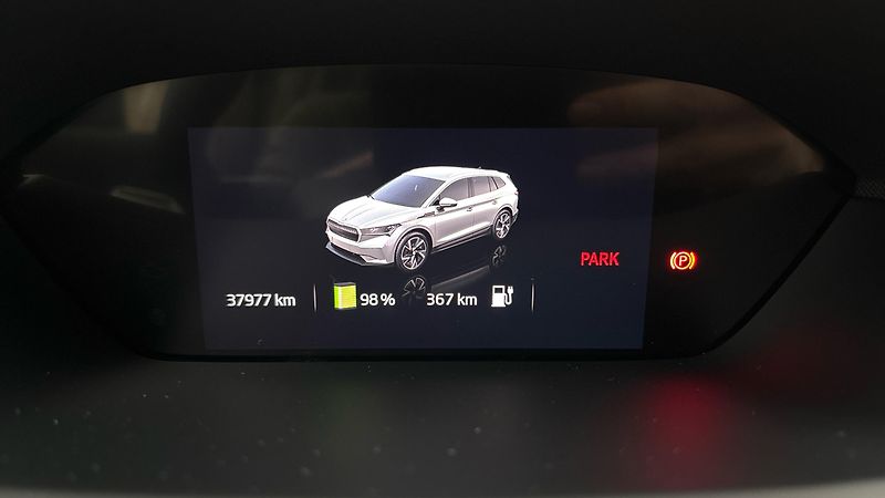 Škoda Enyaq 82 kWh AUT 80x Clever - fotka 10 z 32
