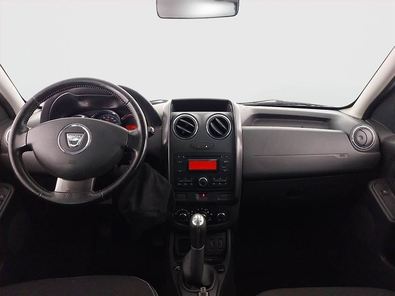 Dacia Duster (2014) 1.6 16V, LPG, Park. senzory - fotka 8 z 16