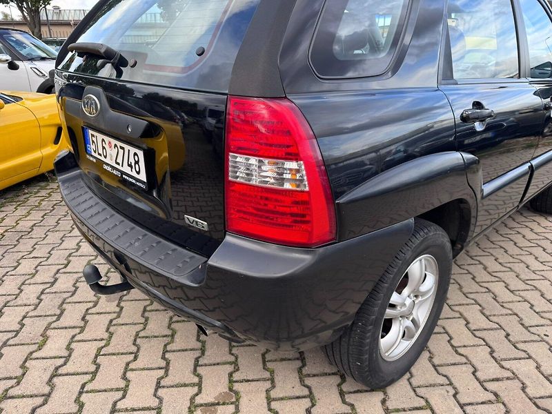 Kia Sportage (2004) 2,7i V6 129 KW AUTOMAT 4X4 - fotka 11 z 45