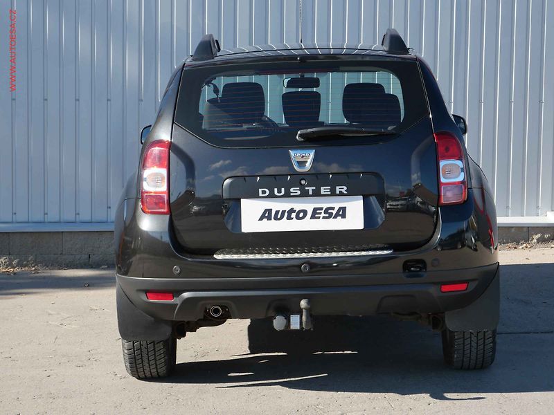 Dacia Duster (2014) 1.6 16V, AC, TZ, park.asist - fotka 5 z 20