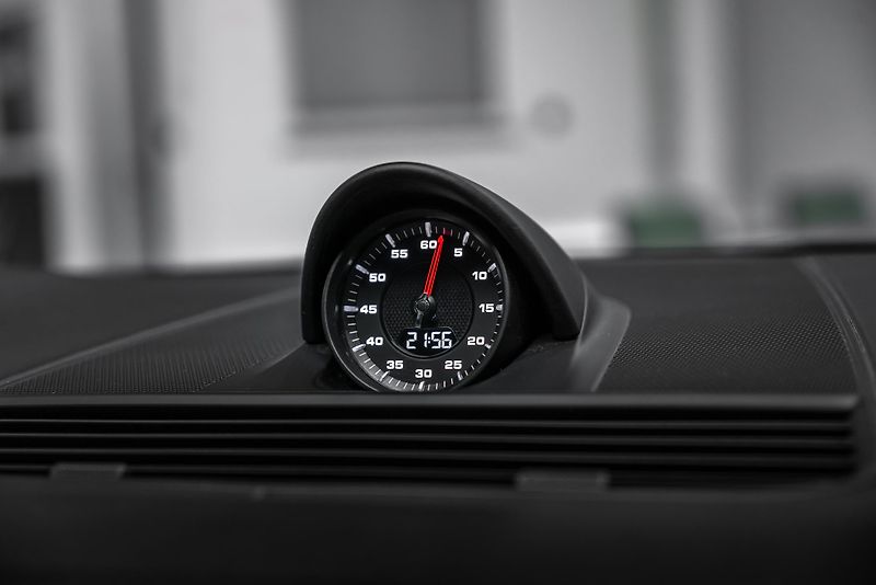 Porsche Panamera GTS PDLS+/BOSE/HUD/PASM/PANO/ - fotka 24 z 27