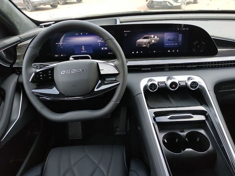 Omoda 9 Premium 1.5 PHEV 395kW AWD AT, - fotka 15 z 33
